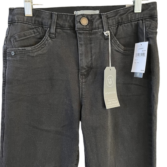 Wit & Wisdom Black Luxe Touch High Rise Slim Straight Jeans - Picture 2 of 10